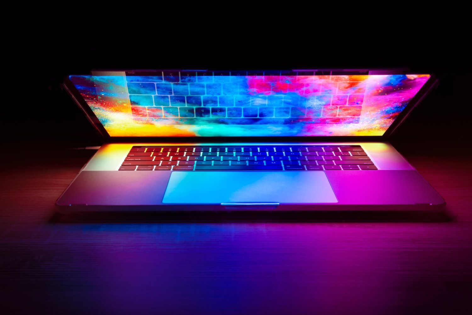 apple laptop color screen